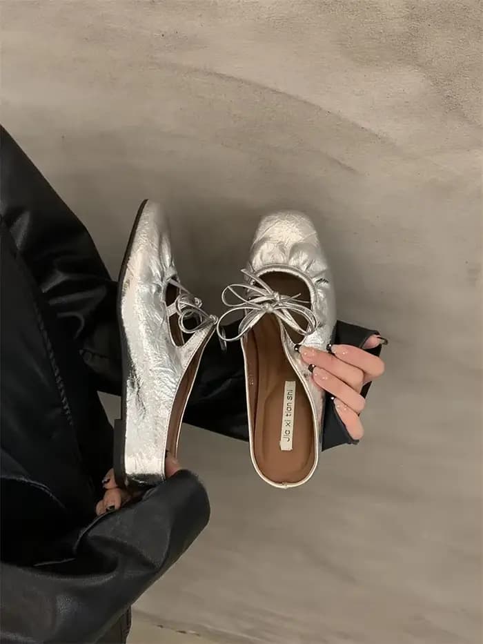 Sandales antidérapantes à talons bas pour femmes, couleur argent, à enfiler, confortables, respirant