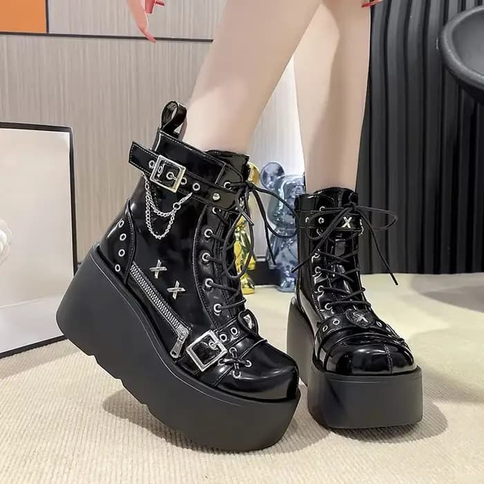 Bottes de Cosplay de Vampire à plateforme de Style gothique pour femmes, mi-mollet, chaussures confo