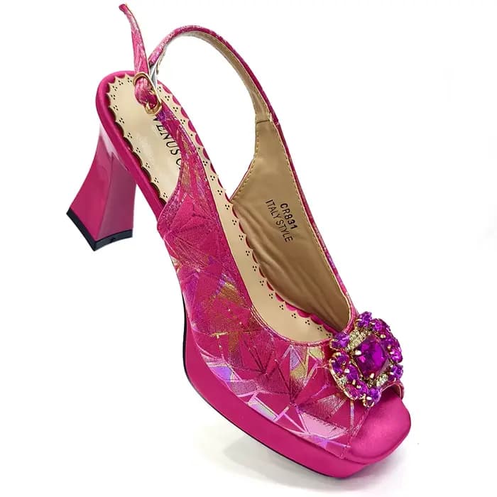 Femmes élégantes talons pour Peep Toe bon matériau Design strass Fuchsia sandales chaussures et sacs