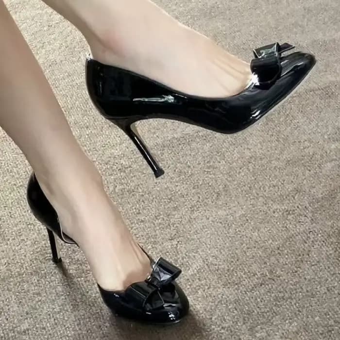 Nouveaux talons à nœud pour femmes pour le printemps et l'automne 2025
