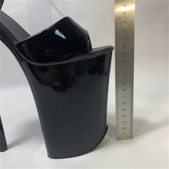 ​ Sandales à bout ouvert à plateforme de 23CM, talons noirs avec bride à la cheville et semelle épai