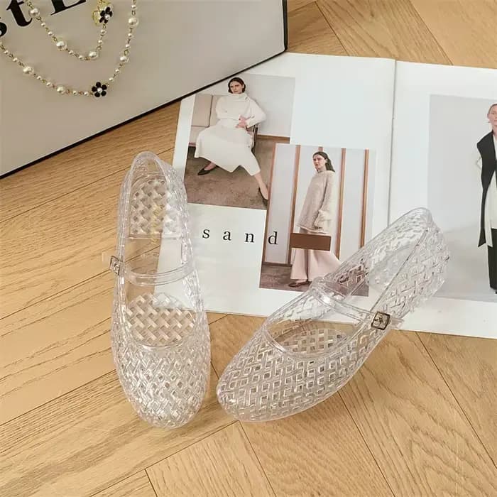 Sandales Baotou pour femmes, nouvelles sandales plates ajourées transparentes tendance pour l'été, c