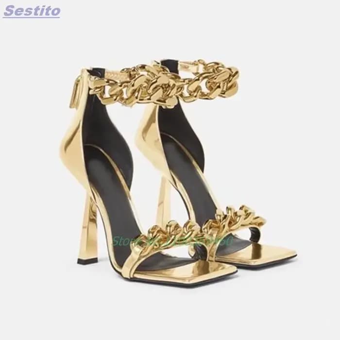 Sandales à talons aiguilles en métal avec chaîne épaisse, bout carré, fermeture éclair arrière, brid