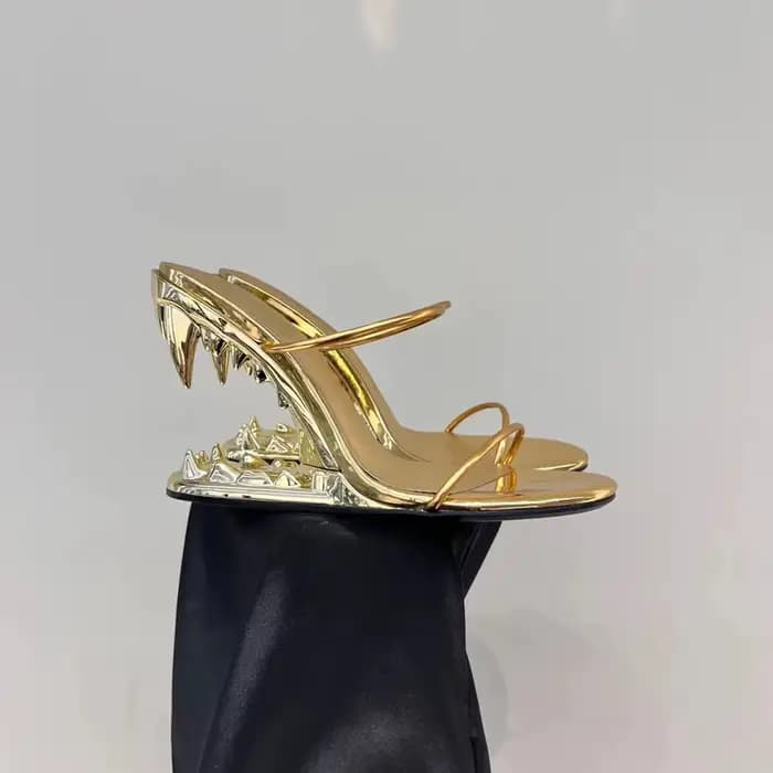 Sandales pour femmes à talon en métal doré en forme de dents, à fines brides, bout ouvert, talons ha