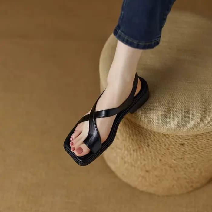 Sandales pour femmes 2025 rétro mode femmes sandales à talons épais adulte chaussures De plage décon