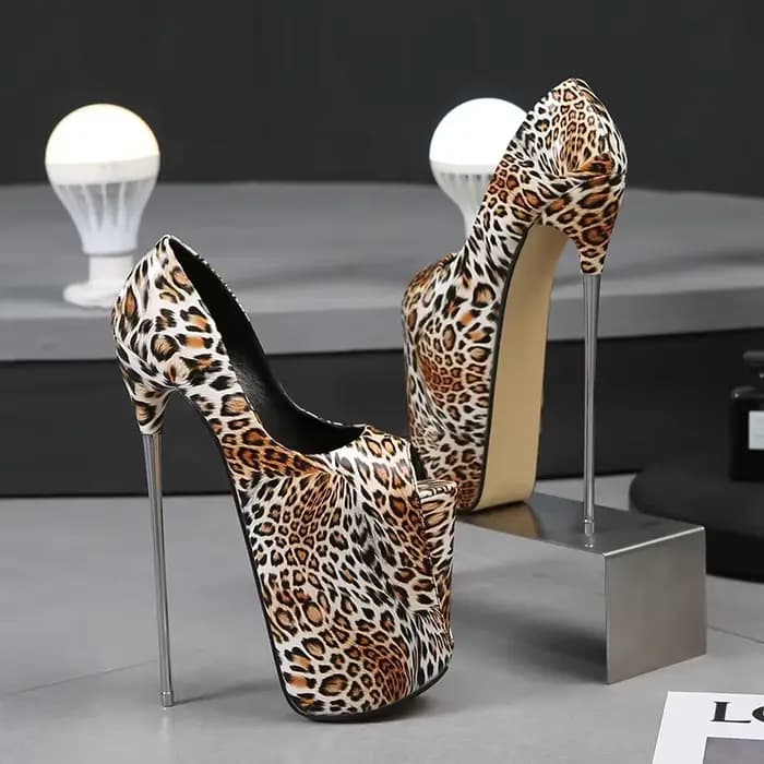 Crossdresser-Chaussures à Bouche Peu Profonde pour Femme, Escarpins Cosplay à Talons Fins de 19cm, T