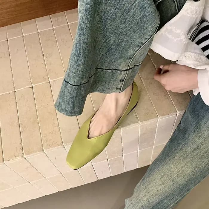 SUOJIALUN Nouvelle Collection Printemps 2026 Chaussures Plates pour Femme, Style Mocassins à Enfiler
