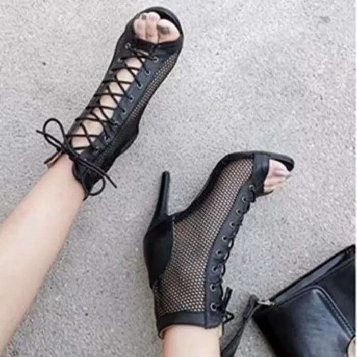 Talons femmes sandales creux maille chaussures été 2023 tendance noir à lacets Sexy Peep orteil bott