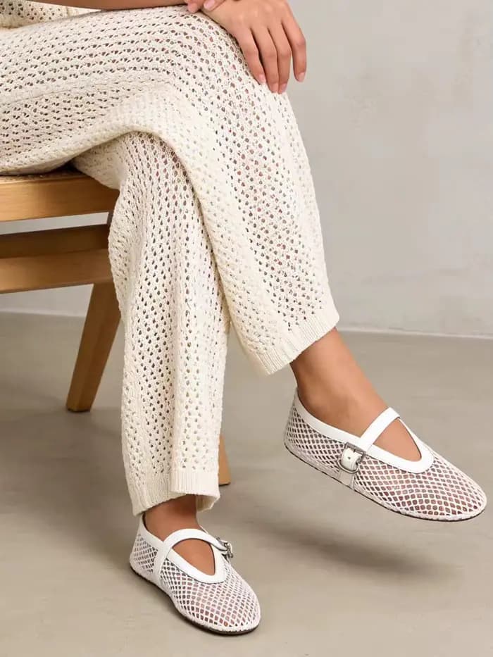 Nouvelles chaussures Mary Jane pour femmes, style résille de pêche, avec semelle plate de type balle