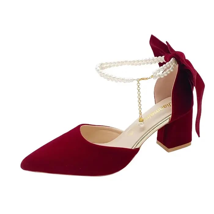 Escarpins de luxe en daim rouge bordeaux à chaîne de perles pour femme, été 2026, élégants, avec nœu