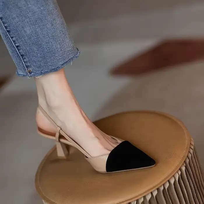 Talons hauts été 2024 nouveauté mode boucle sandales à talons pointus femmes confort simplicité talo