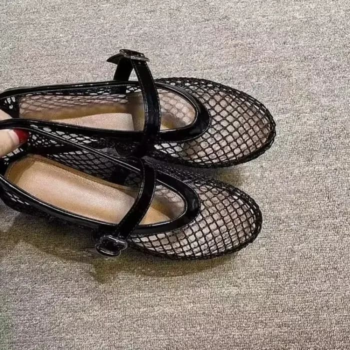 Net plat mode sandales nouvel été tête ronde respirant antidérapant ligne bouton Mary Jane résille c