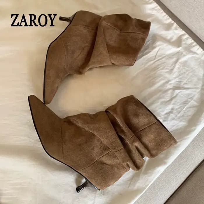 Bottes pour femmes de la marque ZAROY, bottes courtes en faux daim chaudes pour l'automne et l'hiver