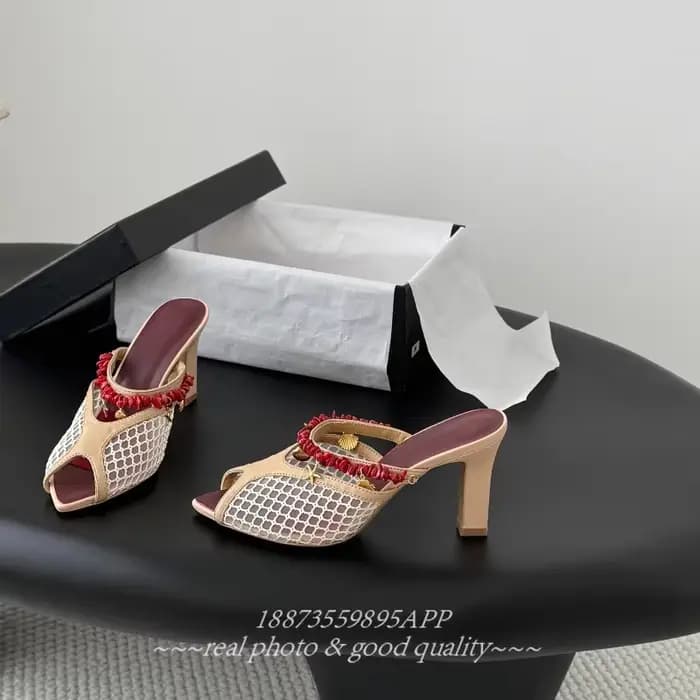Sandales résille été 2026 avec empeigne en cuir - Sandales femme tendance à bout ouvert pour l'extér