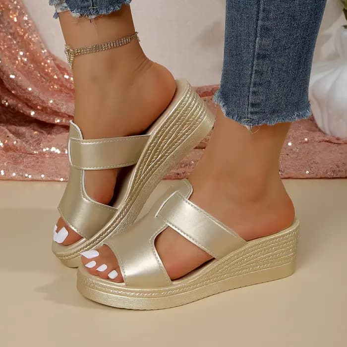 Sandales compensées vintage à rivets pour femme, collection été 2026, talons hauts, plateforme, gran