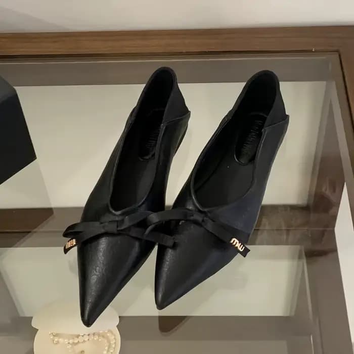SUOJIALUN 2026 printemps nouvelle marque femmes chaussures plates mode bout pointu chaussures de bat