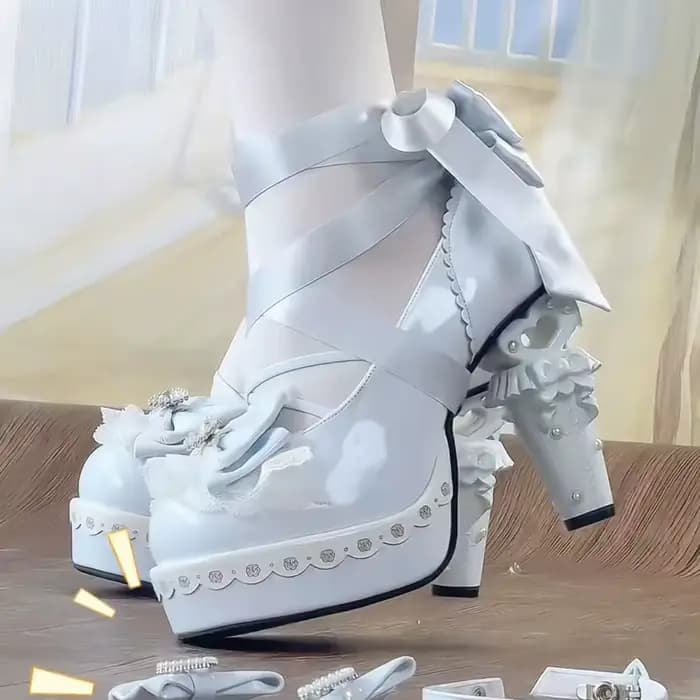 Chaussures à talons hauts Lolita originales pour filles, tarte aux œufs, cœur, grande tête ronde, ta