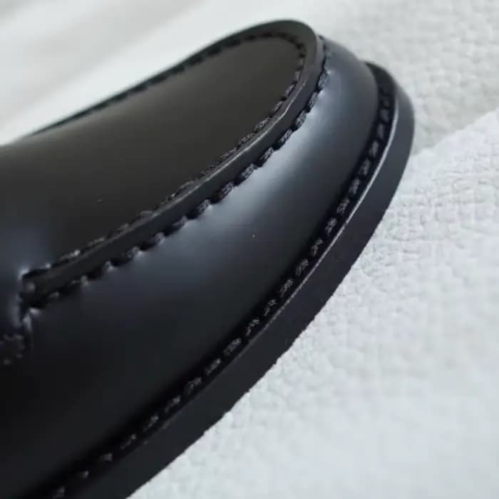Chaussures à boucle pour dames, bout rond, talons mi-épais, lignes de couture, sandales avec sangle 