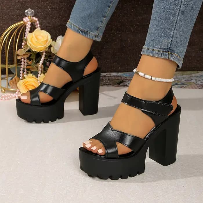 Femmes sandales 2025 nouvelle plate-forme d'été talons hauts sandales femmes imperméable Super-haut 