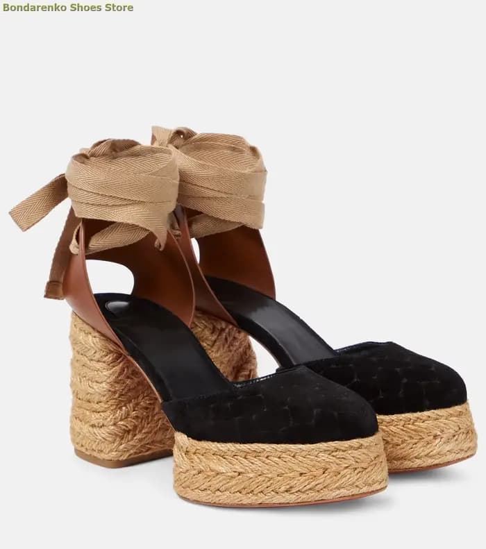 Sandales à talon haut compensé en paille tressée, à lacets, en daim noir, mode été 2026, chaussures 
