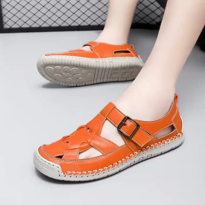 Nouvelles sandales en cuir pour femmes