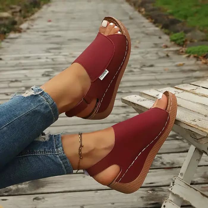 Sandales compensées pour femmes