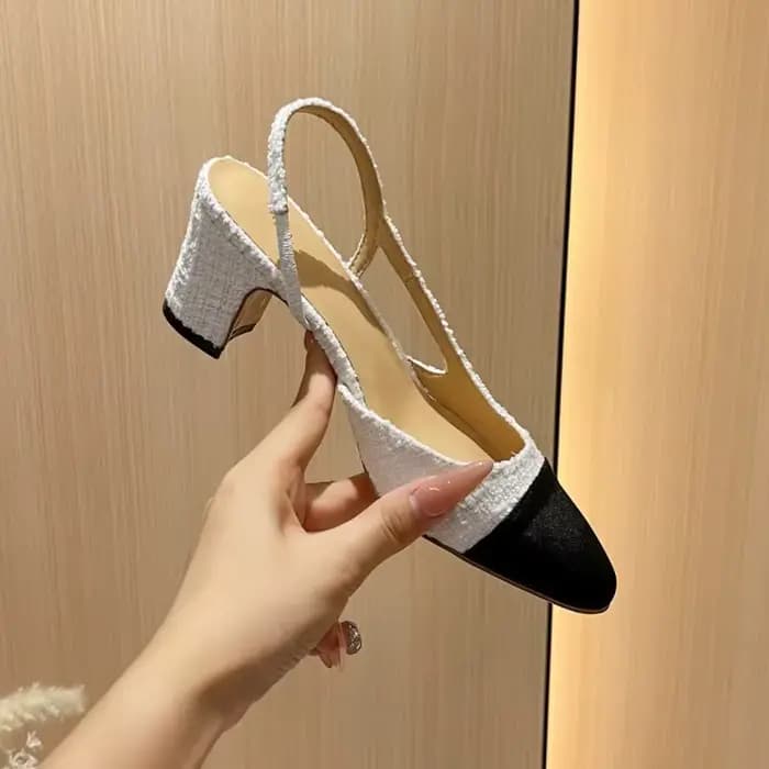 Nouvelles chaussures pour femmes