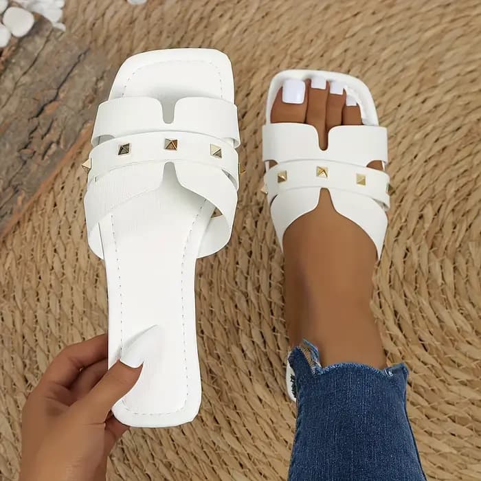 Sandales plates élégantes pour femmes, chaussures d'été décontractées à enfiler pour jeans et robes, confort toutes saisons avec semelle en caoutchouc