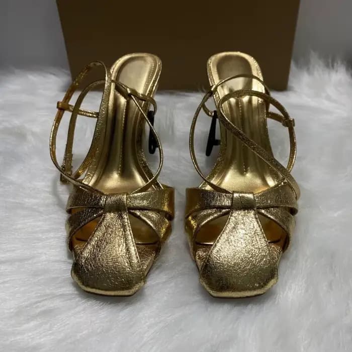 Sandales de gladiateur à talons hauts dorés pour femmes