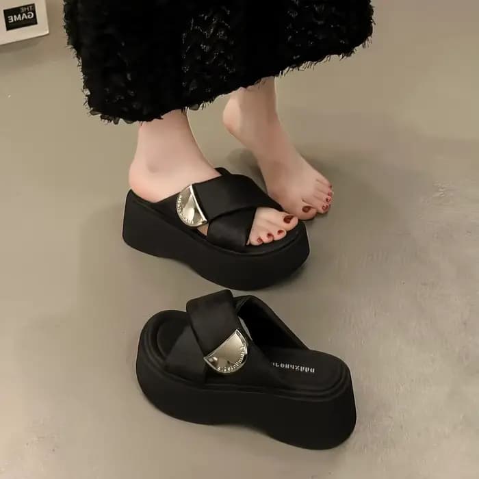 Sandales à talons épais pour femmes