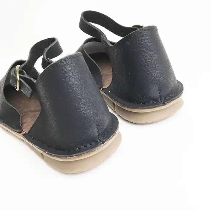 Careaymade-Sandales de loisirs rétro en cuir véritable pour femmes, faites à la main, confortables, résistantes à l'eau, respirantes, à tête ronde