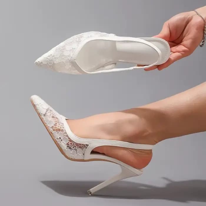 Chaussures de luxe en dentelle blanche à talons Super hauts pour femmes