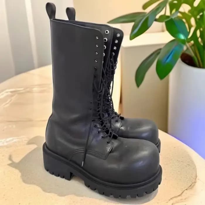 Bottes de moto à boucle pour femmes