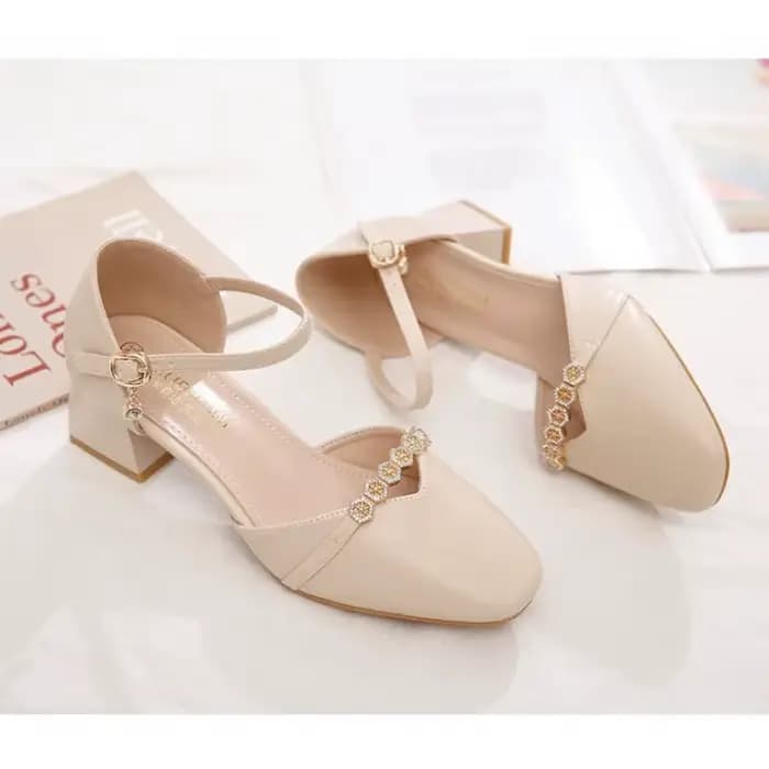 Chaussures à talons hauts pour femmes