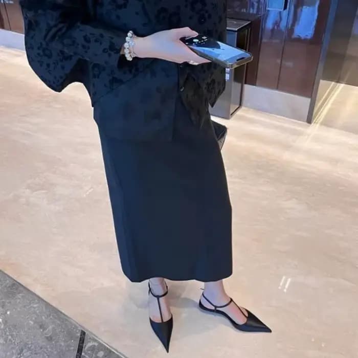 Chaussures de marque pour femmes, sandales Sexy à bout pointu, confortables, à talons bas, tendance, simples, polyvalentes, escarpins de grande taille