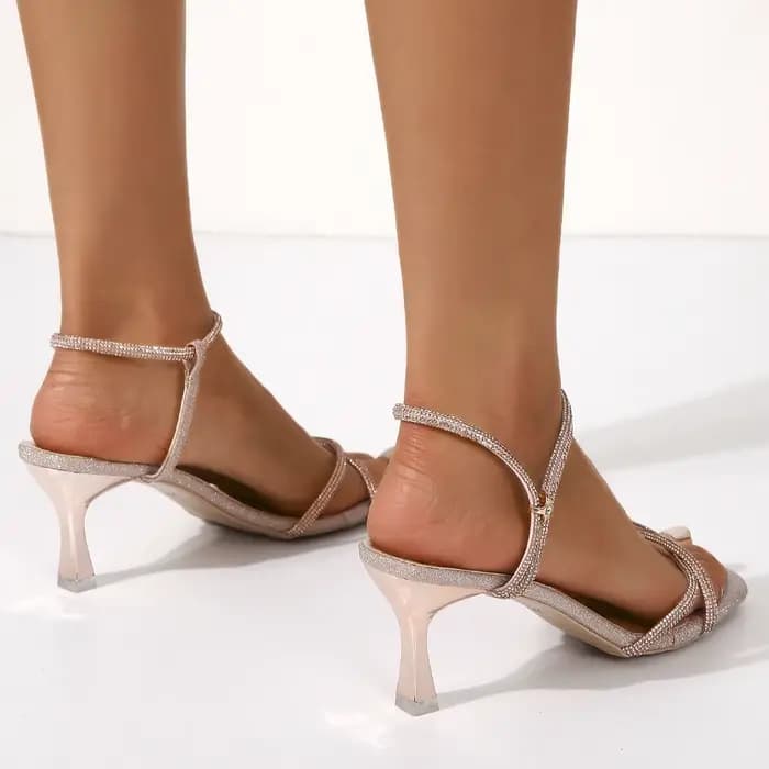 Sandales argentées pour femmes