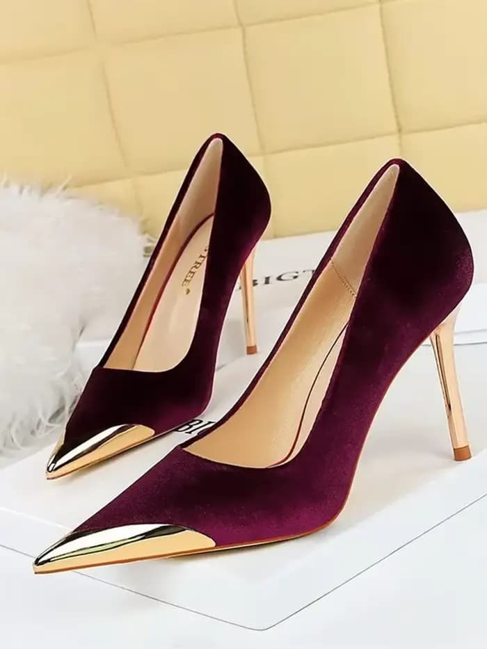 Chaussures à talons hauts pour femmes