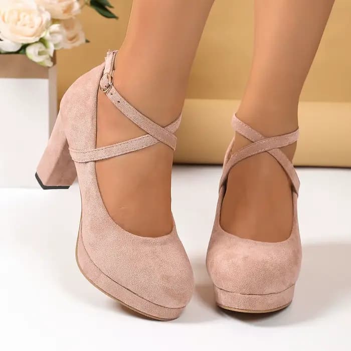 Femmes chaussures sur talons