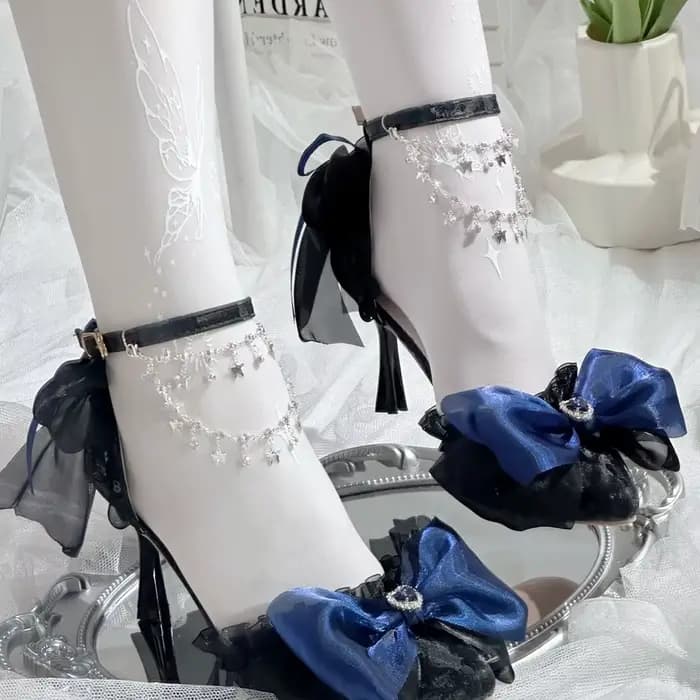 Chaussures à talons bleus