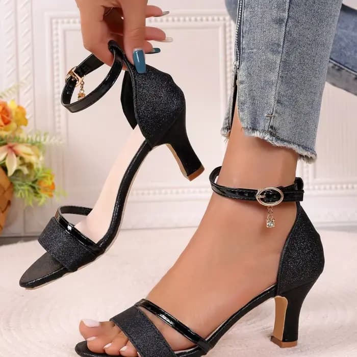 Sandales à talons hauts pour femmes