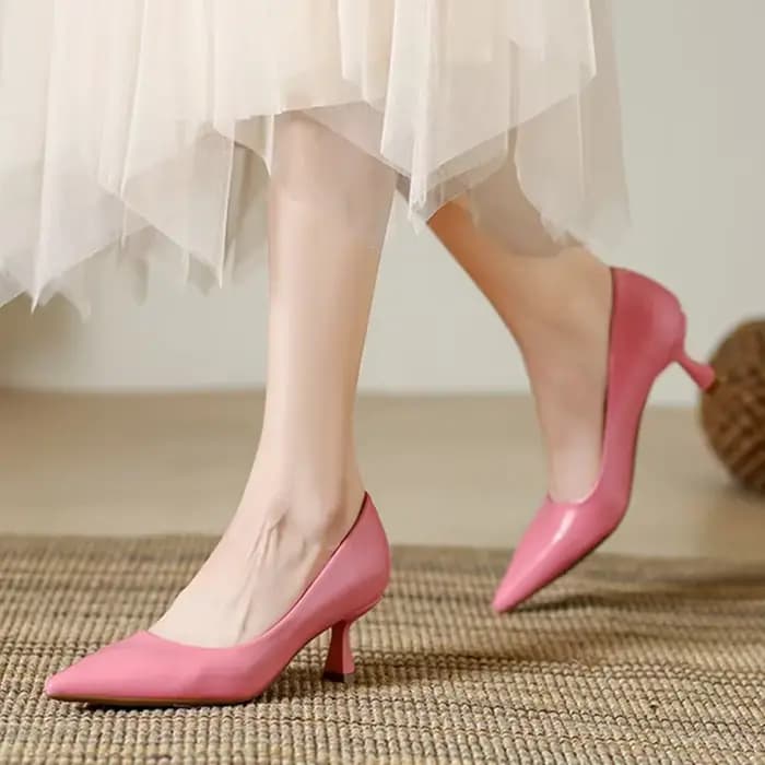 Chaussures à talons en cuir verni pour femmes