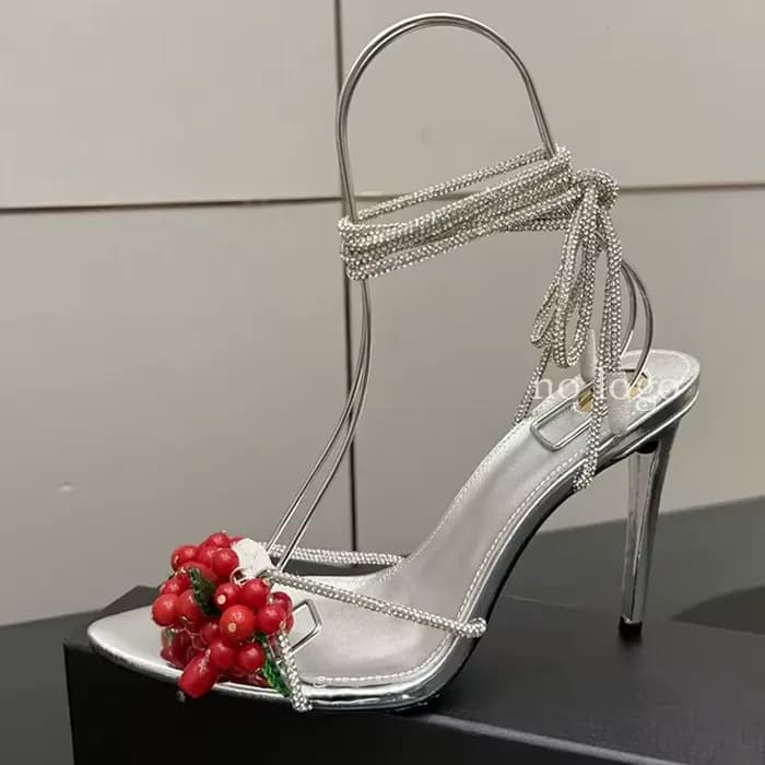 Nouvelles sandales d'été rétro à talon fin et bout pointu pour femme