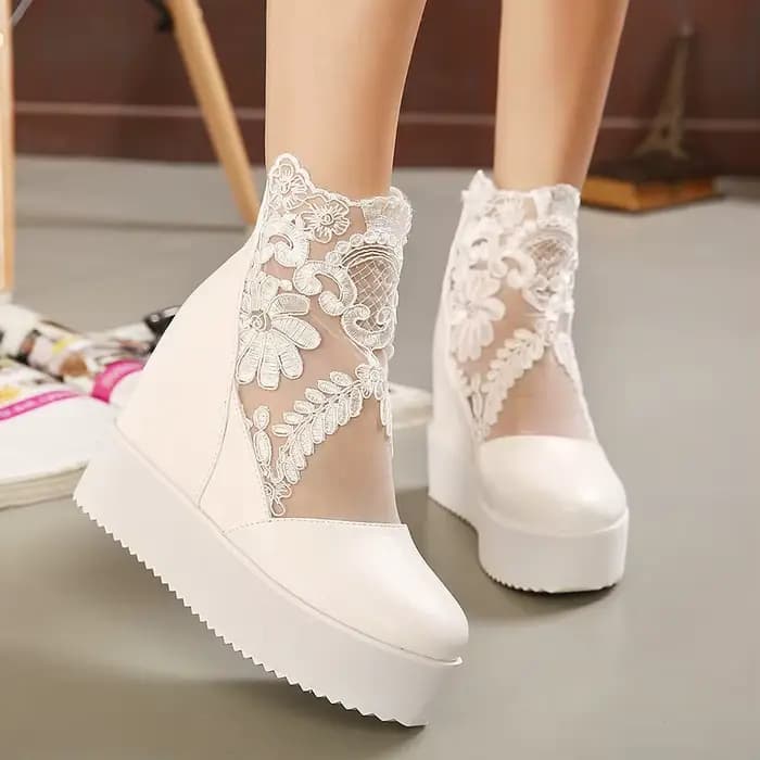 Super talons hauts été dentelle chaussures femme bout rond plate-forme sandales zip ouvert fleur maille compensées botas mujer creepers sandalias