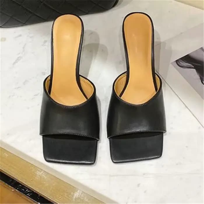 Nouveau bout carré talons hauts sandales femmes mode