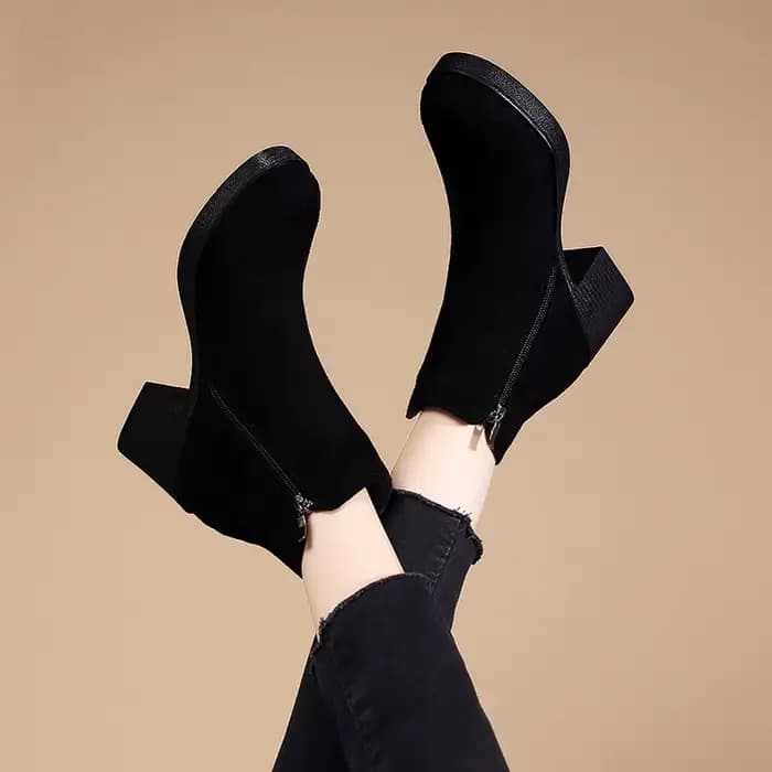 Bottines à talons hauts pour femmes