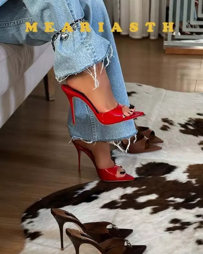 Chaussures pointues à talons hauts et bout ouvert pour femmes
