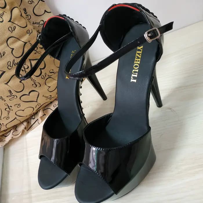 Sandales à Talons Aiguilles et Tête Ronde de 6 Pouces