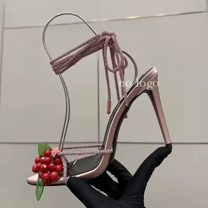 Nouvelles sandales d'été rétro à talon fin et bout pointu pour femme