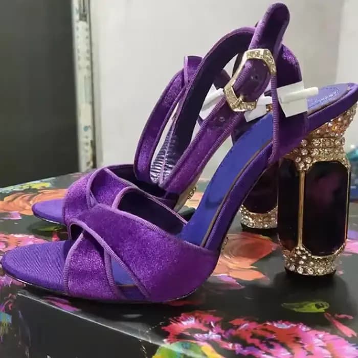 Sandales à talon épais en strass de verre violet pour femme