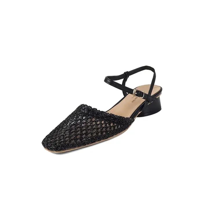 Sandales en cuir brodé style français